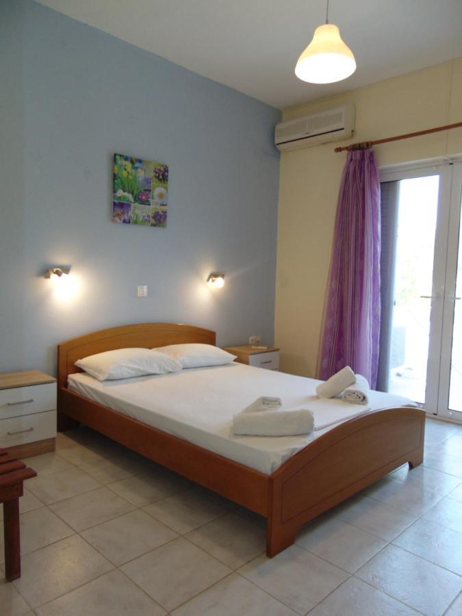 Villa Avra Dassia  Luaran gambar