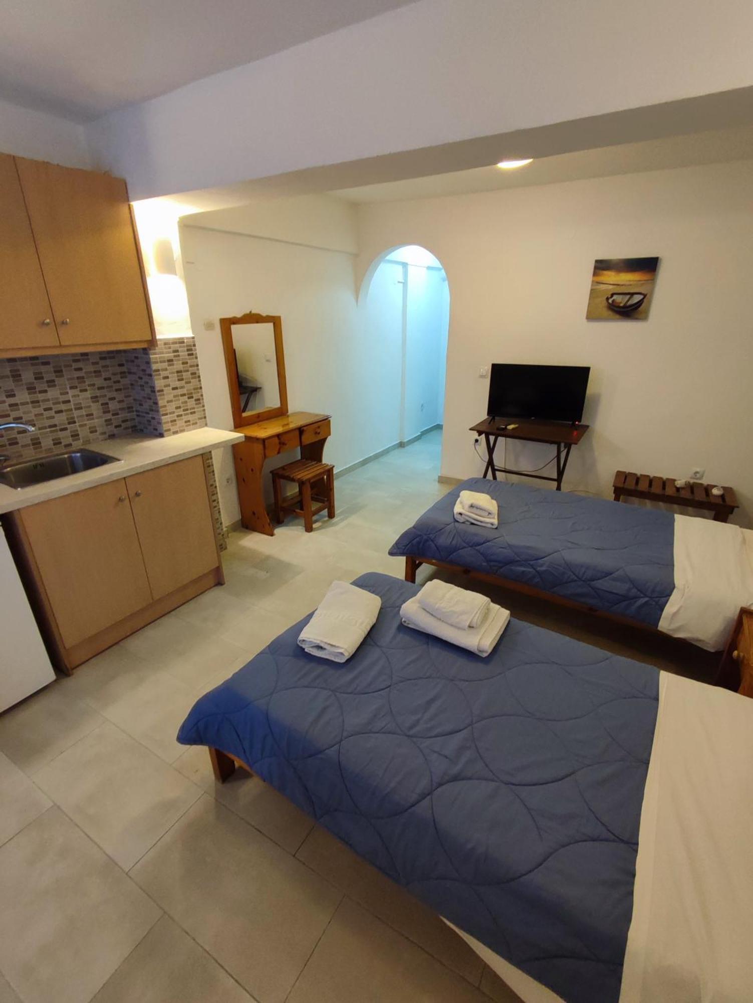 Villa Avra Dassia  Luaran gambar